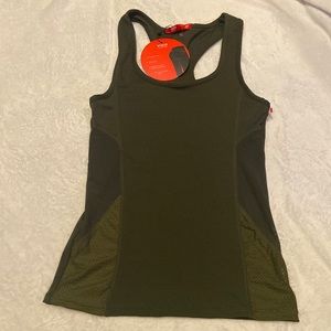 NWT Vizio Collection Size S/M Racer Back Tank Olive